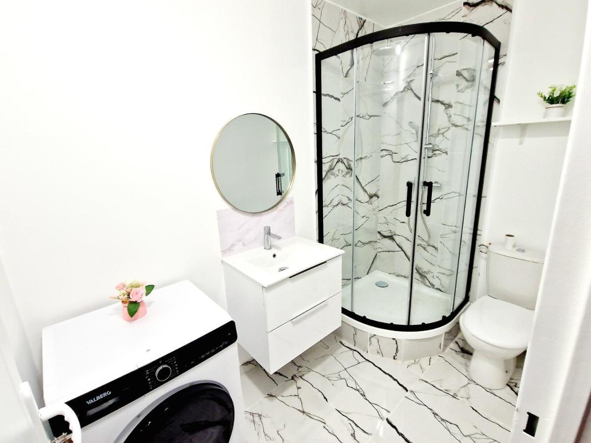 Appartement De 3 Chambres 이브리쉬르센 외부 사진