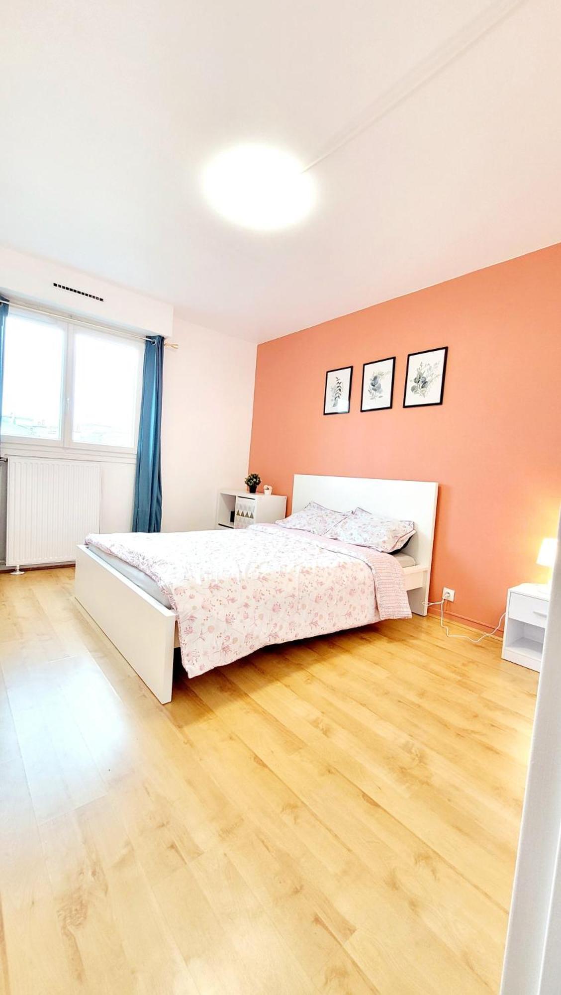 Appartement De 3 Chambres 이브리쉬르센 외부 사진